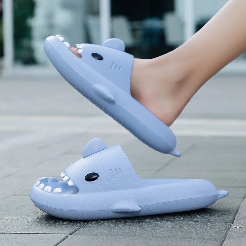 2023 New Summer Shark Slippers Women Slides Men Bathroom Flip Flops Home Anti-Skid Flat Shoes Outdoor Children'S Funny Sandals