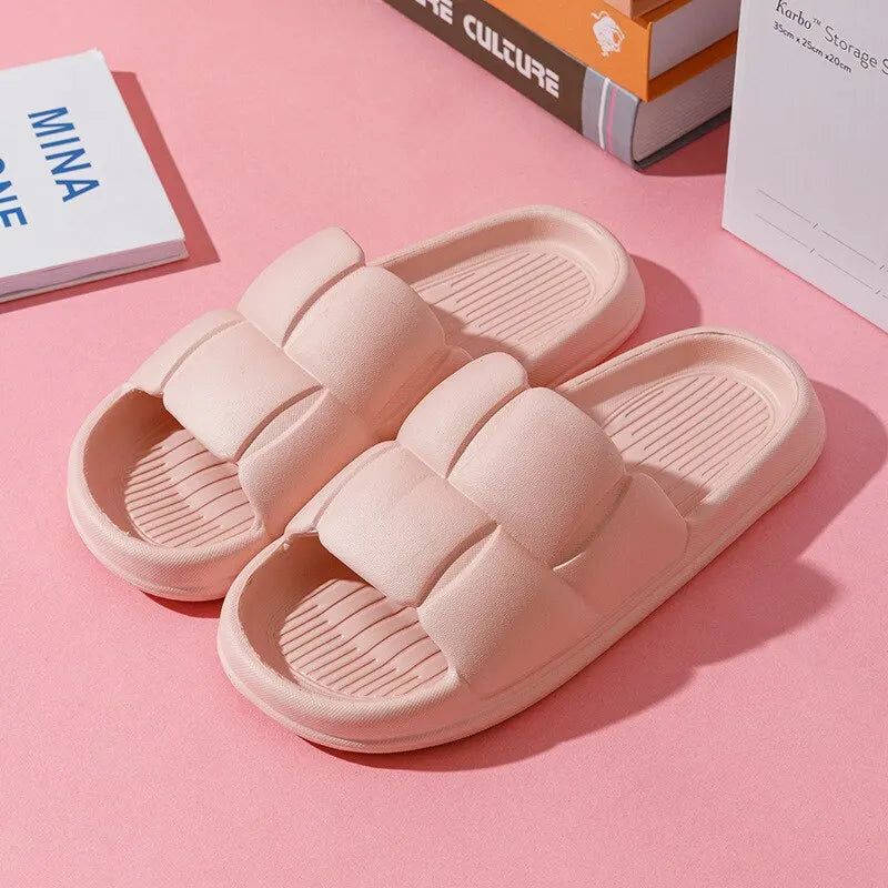 1PC Thick Flat Bottom Bathroom Home Slippers Fashion Soft Sole EVA Indoor Lady Sandals 2023 Summer Non Slip Flip Flops